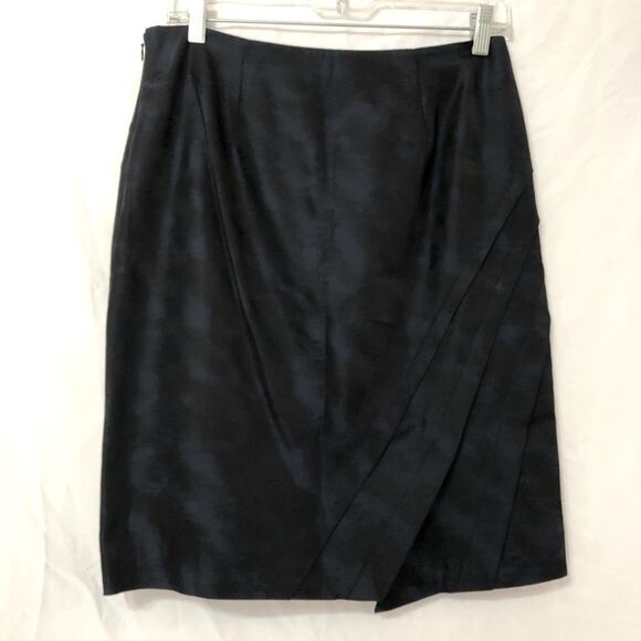 Ann Taylor Navy & Black Asymmetrical Mini Skirt 4 - Picture 1 of 5